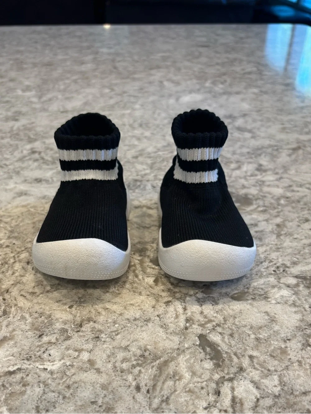 Engtoy Baby Sock Shoes Size 5 (12-15 months)